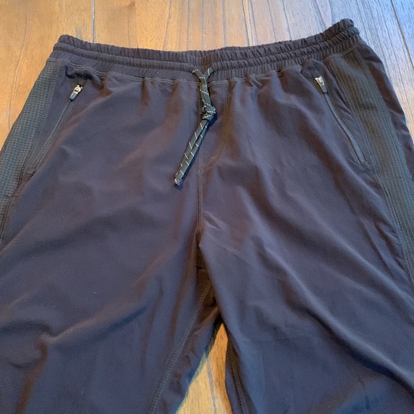 VIMMIA Bond Unwind City Pant - Picture 4 of 10